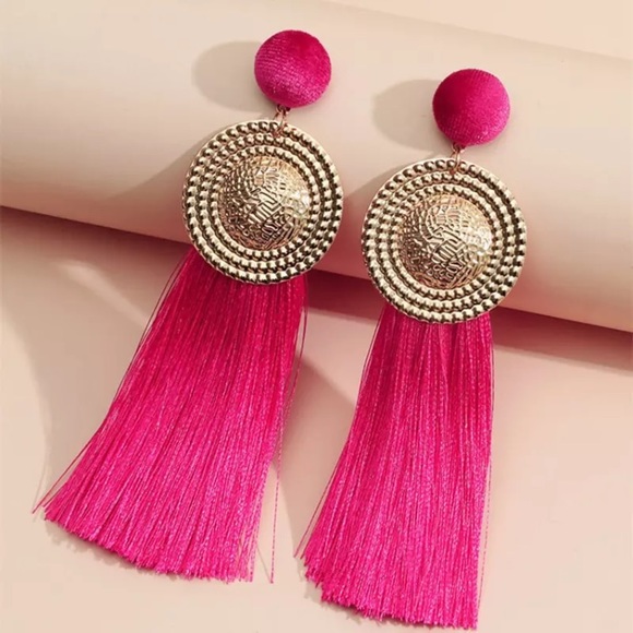 ๐NWT Pink Golden Tassel Ladies Earrings - Picture 5 of 6